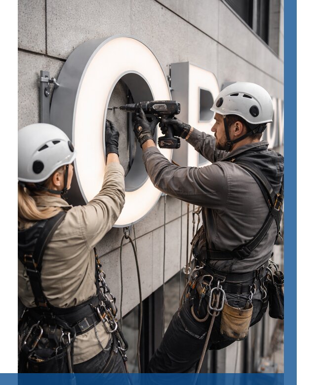 Монтаж световых букв в Копейске от 3079 р. под ключ ВЫСОТНИК-Кпс